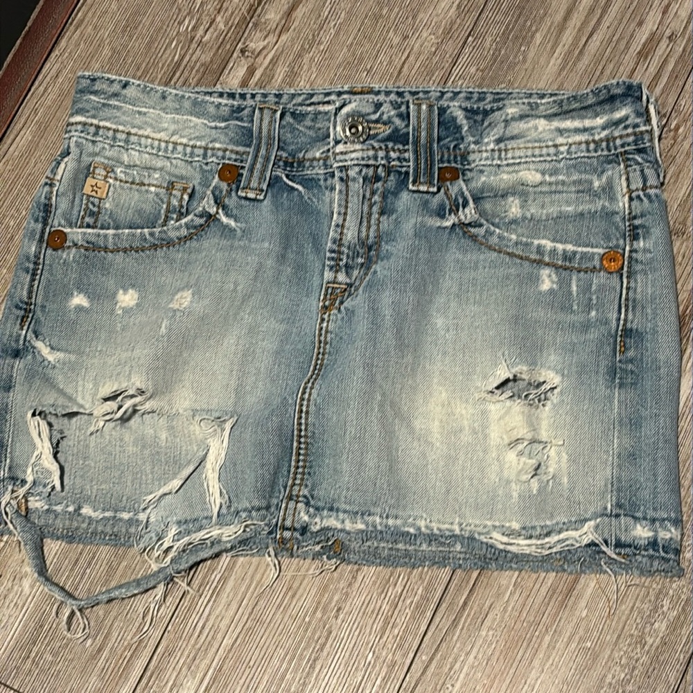 Extremely distressed big star Jean skirt - size 27